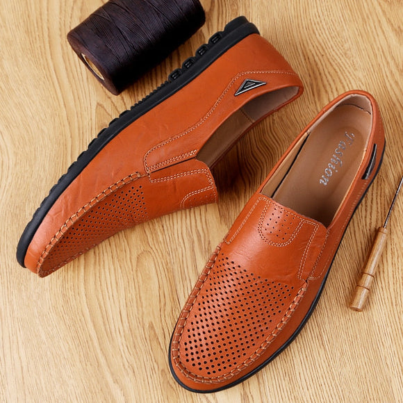 Men Breathable Leather Travel Shoes